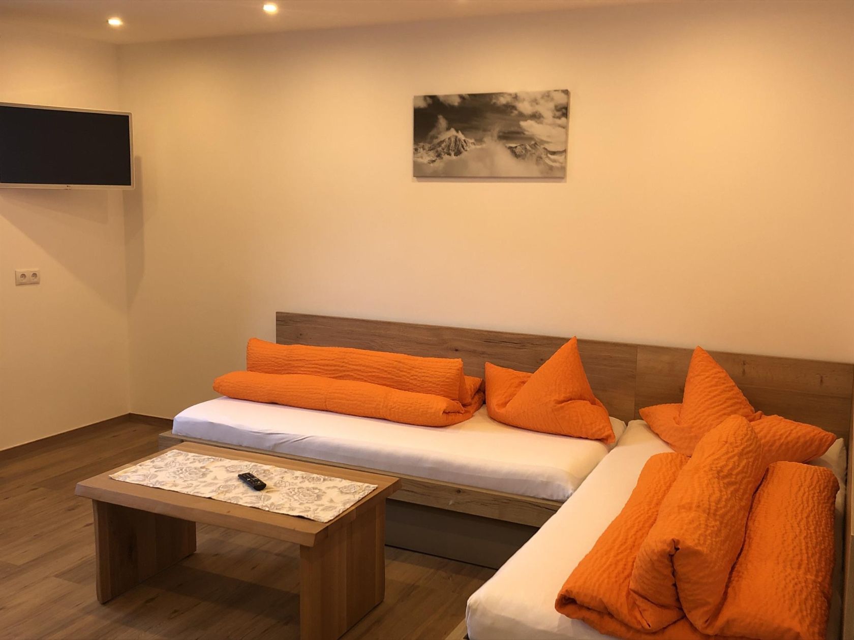 WildspitzWohnraummitSchlafsofa